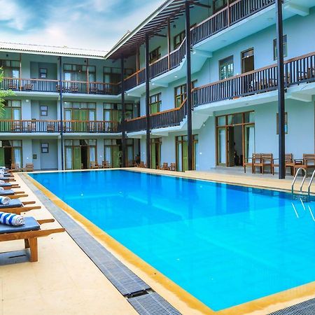 Fresco Water Villa Sigiriya Bagian luar foto