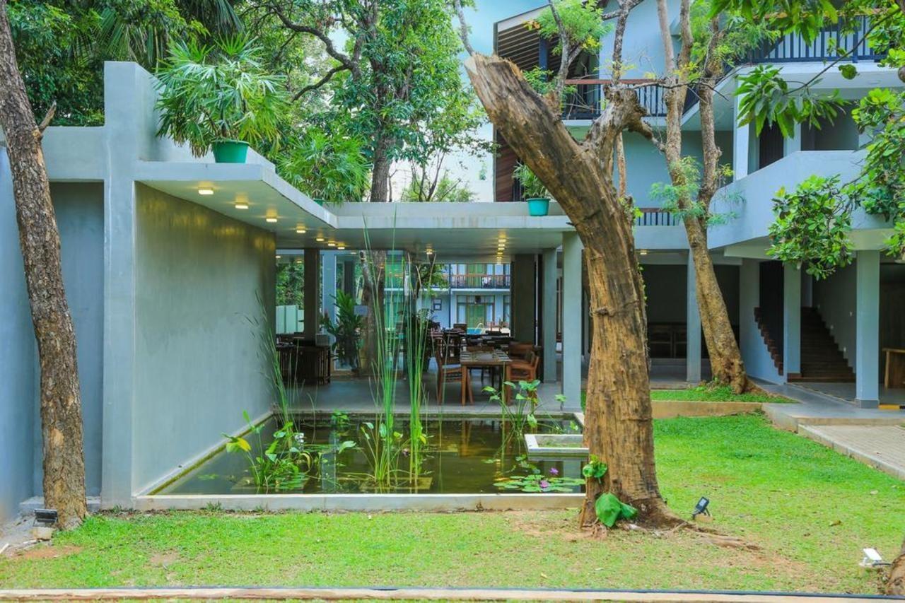 Fresco Water Villa Sigiriya Bagian luar foto